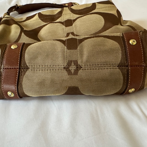 Vintage Coach Brown and Tan Monogram Shoulder Bag - Picture 6 of 9